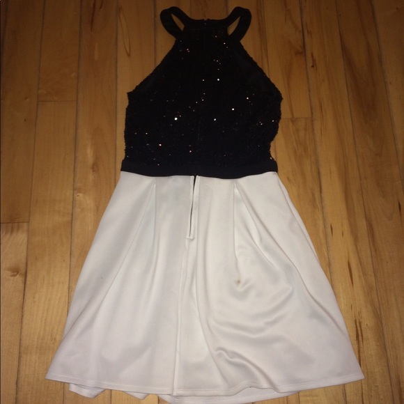 Formal Black and White Dress - Picture 2 of 2